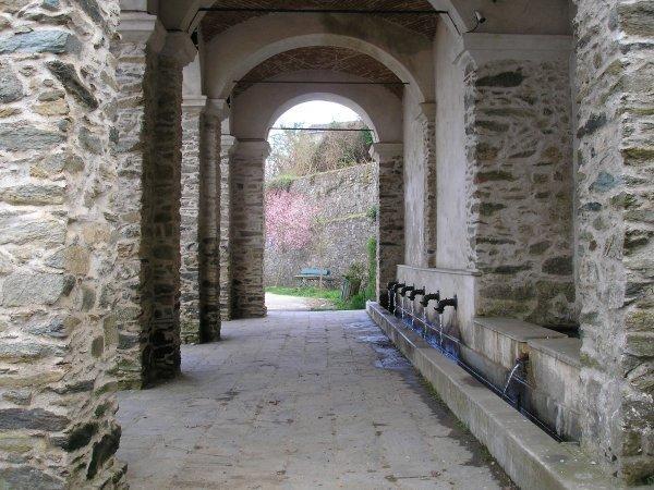Gite La Fontaine Corse Loreto-di-Casinca Oda fotoğraf